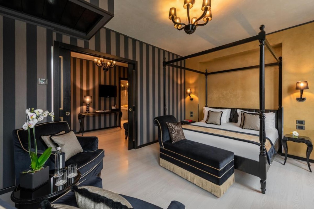 Carnival Palace Hotel