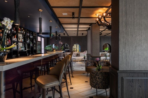 Carnival Palace Hotel image 49