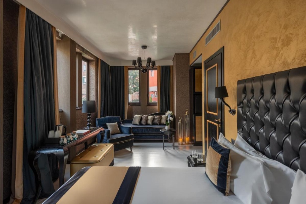 Carnival Palace Hotel